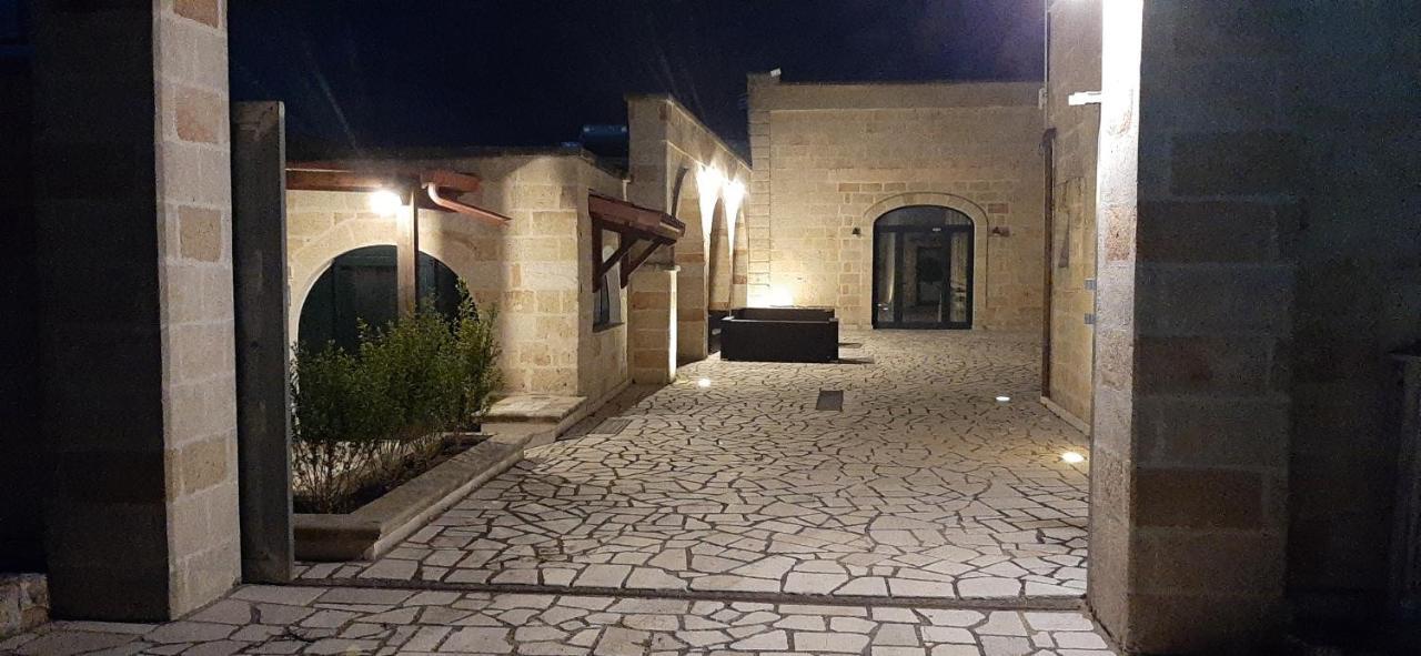 Masseria San Nicola B&B Торре-Санта-Сузанна Екстер'єр фото