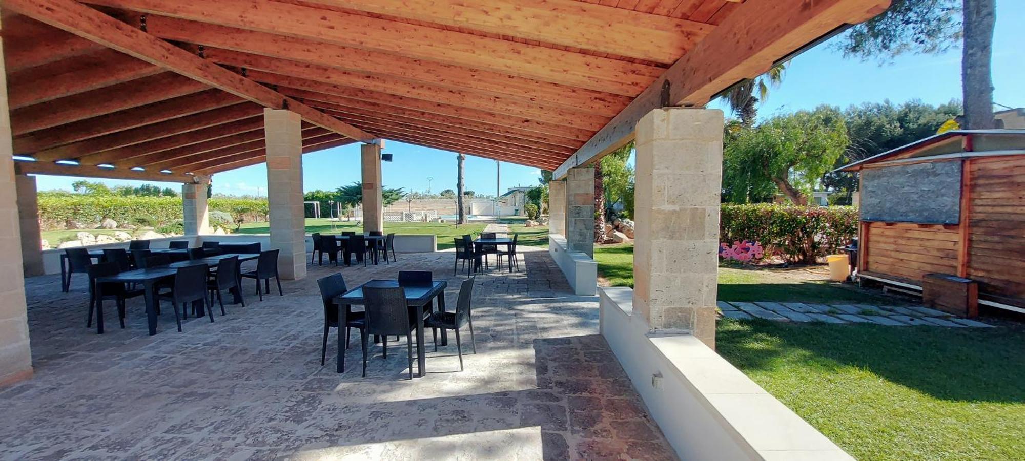 Masseria San Nicola B&B Торре-Санта-Сузанна Екстер'єр фото