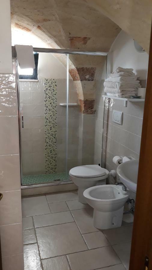 Masseria San Nicola B&B Торре-Санта-Сузанна Екстер'єр фото